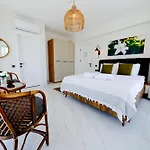 Lily Of The Valley Luxury Fethiye, Yesiluzumlu By Sunworld ヴィラ *