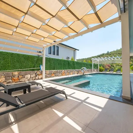 Вилла Lily Of The Valley Luxury Fethiye, Yesiluzumlu By Sunworld *